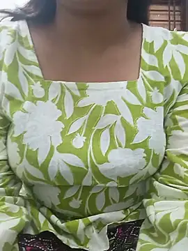 Snapshot of Bold-Divya1 chatting on 14, 6, 2026 Bold-Divya1 online show from 14, 6, 2026