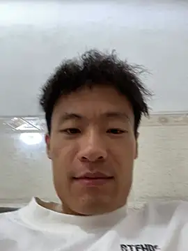 Snapshot of Mr_iphone11 chatting on 13, 6, 2026 Mr iphone11 online show from 13, 6, 2026