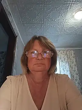MilashkaCutie50 online show from 18, 7, 2026
