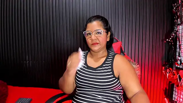 Mommy Big Ass online show from 6, 8, 2026