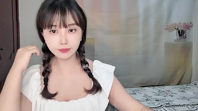 Snapshot of Yesqiko chatting on 22, 6, 2026 Yesqiko online show from 22, 6, 2026