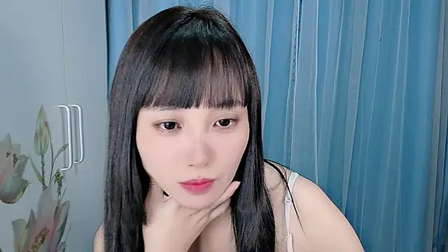 Snapshot of Yesqiko chatting on 23, 7, 2026 Yesqiko online show from 23, 7, 2026