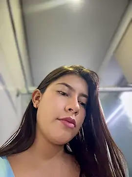 Snapshot of Saracalderon chatting on 27, 7, 2026 Saracalderon online show from 27, 7, 2026