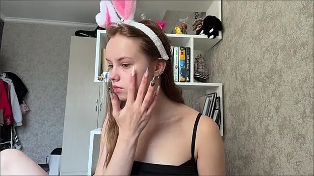 Mollybeans online show from 22, 7, 2026