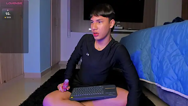 Snapshot of Angel__TheKing chatting on 2, 7, 2026 Angel TheKing online show from 2, 7, 2026