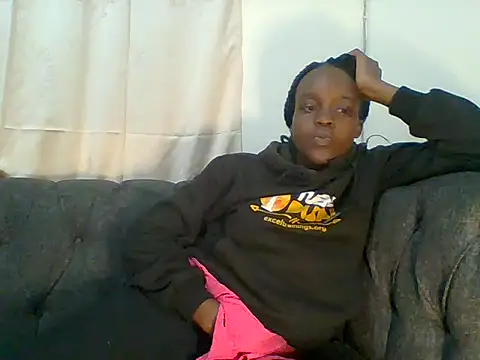 Snapshot of Sexylov25 chatting on 14, 6, 2026 Sexylov25 online show from 14, 6, 2026