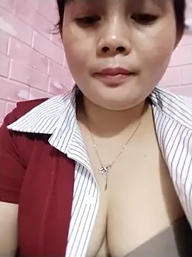 Lyh sexy online show from 5, 7, 2026