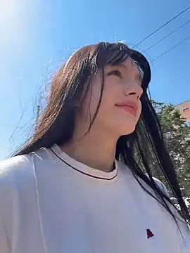 MiaZaya online show from 18, 6, 2026