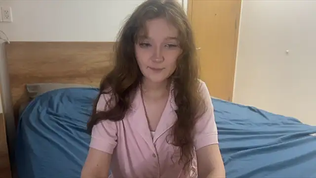 Snapshot of Ela_Wish chatting on 25, 6, 2026 Ela Wish online show from 25, 6, 2026