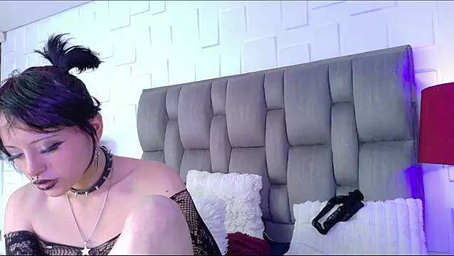 ViolettClay online show from 25, 6, 2026