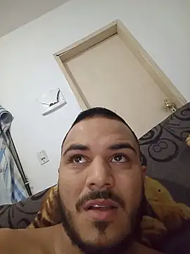 Edneishenrique online show from 19, 6, 2026