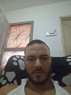 Edneishenrique online show from 25, 6, 2026