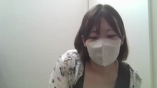 saki cute online show from 29, 6, 2026