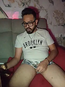 freakkydessi online show from 8, 8, 2026