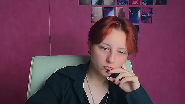 Dilara Kiss  online show from 24, 6, 2026