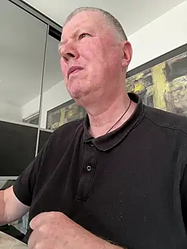 cumboy online show from 24, 4, 2026