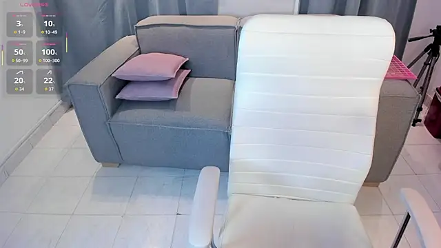 Snapshot of Nayla_Luxe chatting on 3, 7, 2026 Nayla Luxe online show from 3, 7, 2026