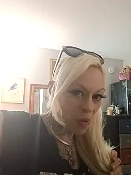 in my bunny online show from 23, 6, 2026