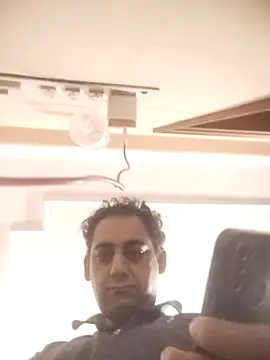 chuby38male online show from 25, 7, 2026
