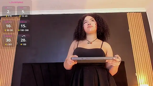 lunadoll18 online show from 22, 7, 2026
