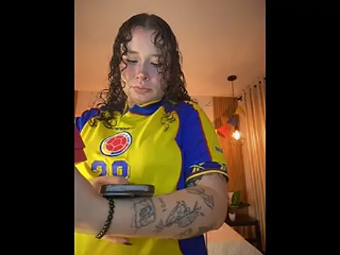 Snapshot of Doll_Ivy chatting on 8, 7, 2026 Doll Ivy online show from 8, 7, 2026