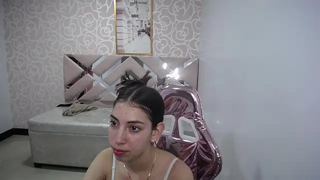 KiaraStar ch online show from 3, 7, 2026