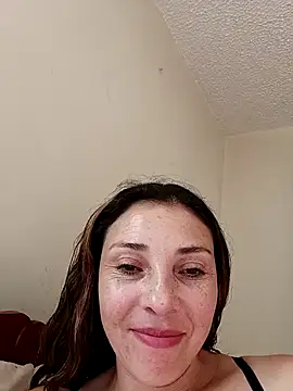 Snapshot of Angelika_Clauss chatting on 4, 8, 2026 Angelika Clauss online show from 4, 8, 2026