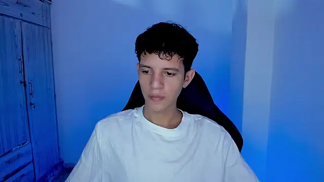 tylerrnova online show from 26, 7, 2026