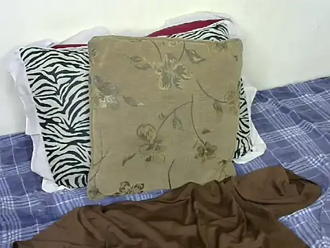 brownfinegirl22 online show from 22, 7, 2026