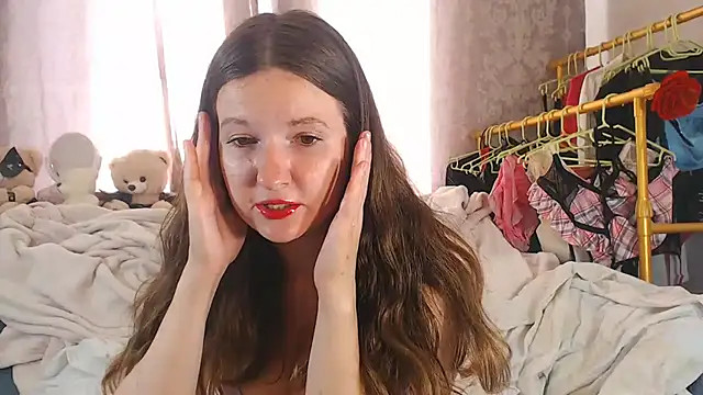 ChloeBrooklyn online show from 15, 7, 2026