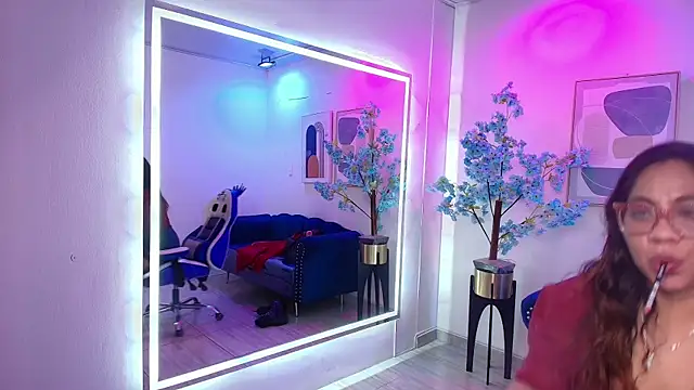Silvana lane online show from 28, 7, 2026