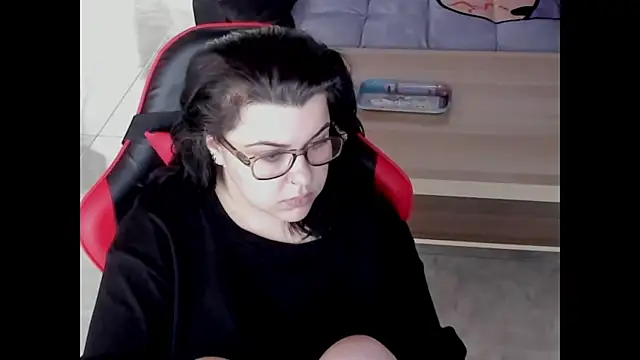 Meloh Molly online show from 4, 7, 2026