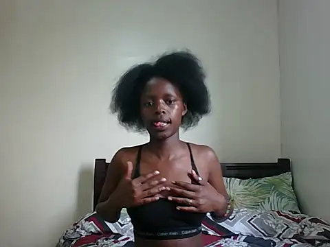 Snapshot of bakhita12 chatting on 19, 6, 2026 bakhita12 online show from 19, 6, 2026