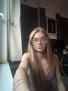 Snapshot of TaliaWhiteX chatting on 27, 6, 2026 TaliaWhiteX online show from 27, 6, 2026