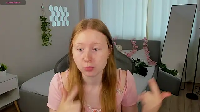 LiliTiny online show from 24, 7, 2026