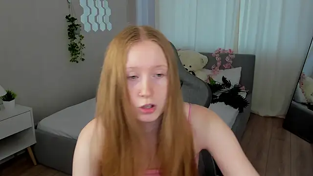 LiliTiny online show from 25, 7, 2026