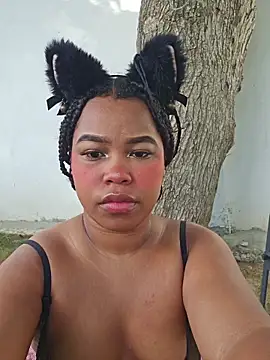 Alexandra Jaramillo online show from 7, 7, 2026