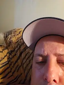 Snapshot of heterohotguy78 chatting on 20, 6, 2026 heterohotguy78 online show from 20, 6, 2026