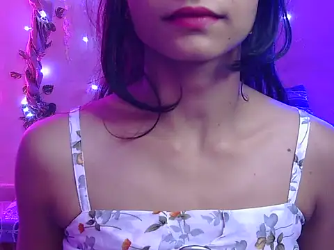 Yours-Zoya online show from 2, 8, 2026