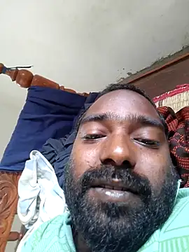 Snapshot of TinyBoy27 chatting on 16, 7, 2026 TinyBoy27 online show from 16, 7, 2026