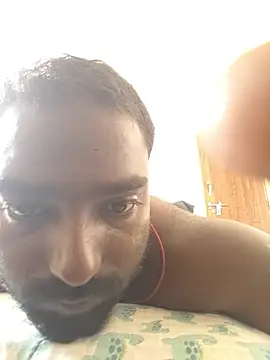 Snapshot of TinyBoy27 chatting on 3, 8, 2026 TinyBoy27 online show from 3, 8, 2026