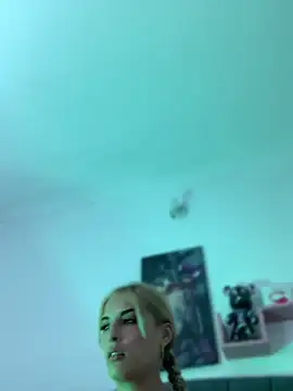 VIOLETA-1122 online show from 18, 7, 2026