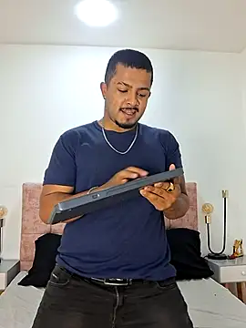 Snapshot of BrunoSilva_ chatting on 27, 6, 2026 BrunoSilva online show from 27, 6, 2026