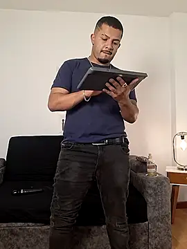Snapshot of BrunoSilva_ chatting on 3, 7, 2026 BrunoSilva online show from 3, 7, 2026