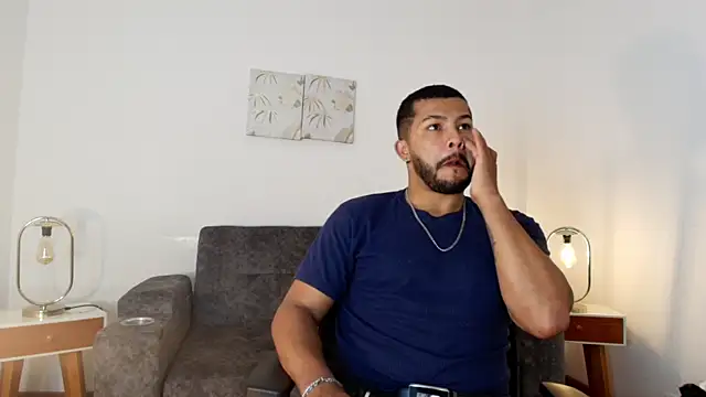 Snapshot of BrunoSilva_ chatting on 7, 8, 2026 BrunoSilva online show from 7, 8, 2026