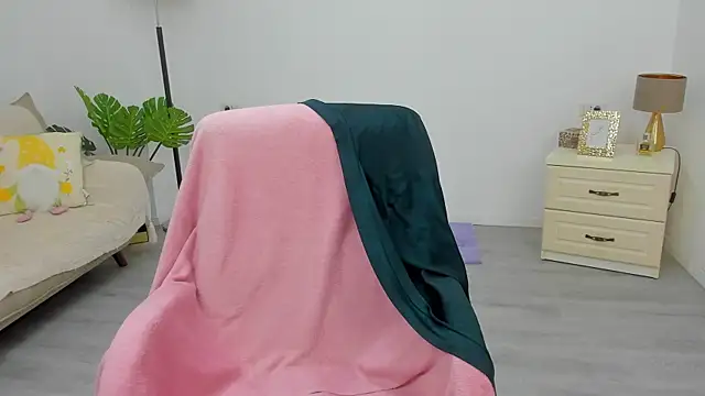 Ariannaaxx online show from 6, 7, 2026
