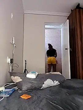 CurvyCharmsTush online show from 6, 8, 2026
