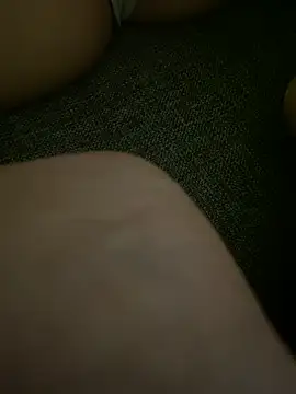 feetlilly online show from 30, 6, 2026