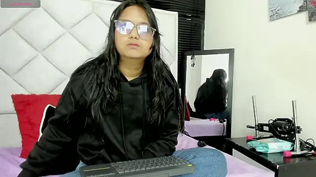 azul moonn online show from 5, 8, 2026