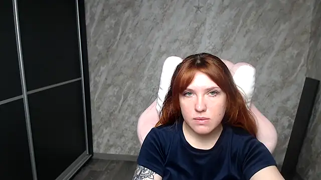 Reginasmilee online show from 19, 2, 2026